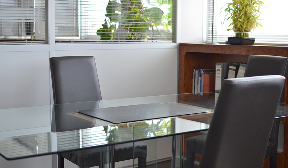 Création du cabinet en 1995 Création du cabinet en 1995